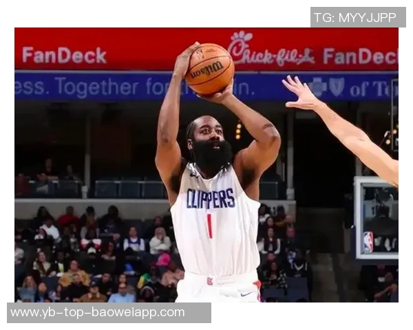 哈登状态起伏不定昨日三分十中今日八投全失全场仅得19分6助攻 哈登状态起伏不定昨日三分十中今日八投全失全场仅得19分6助攻