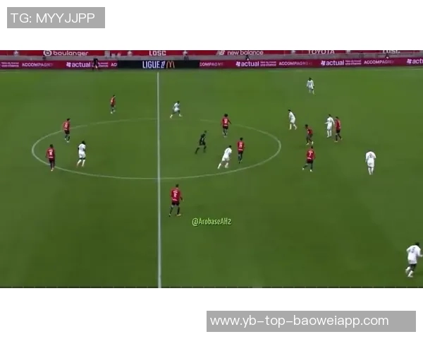 巴黎即将签约里尔18岁中场布阿迪他是球队忠实粉丝 巴黎即将签约里尔18岁中场布阿迪他是球队忠实粉丝