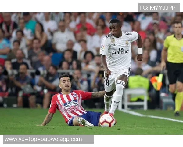 阿斯报导黄潜将对维尼修斯红牌判罚提出上诉引发热议 阿斯报导黄潜将对维尼修斯红牌判罚提出上诉引发热议